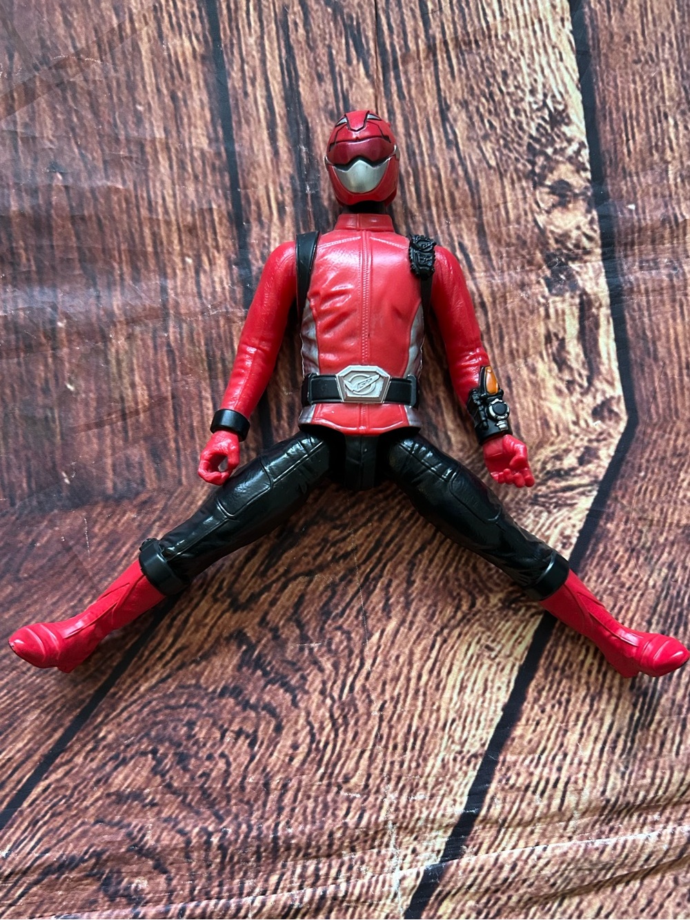 Hasbro Power Rangers Beast Morphers Red Ranger 6 Inch Action Figure Basic - Picture 8 of 9
